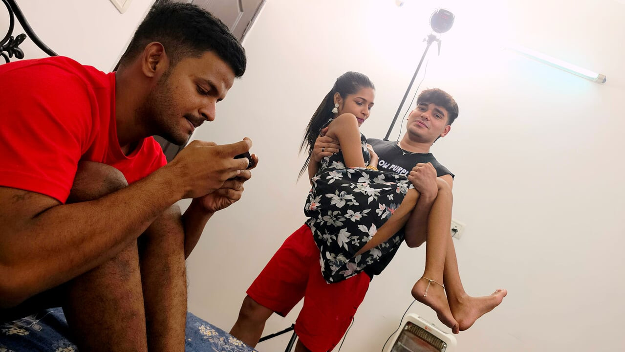 Thumbnail of Two stepbrothers and one stepsister — Indian threesome