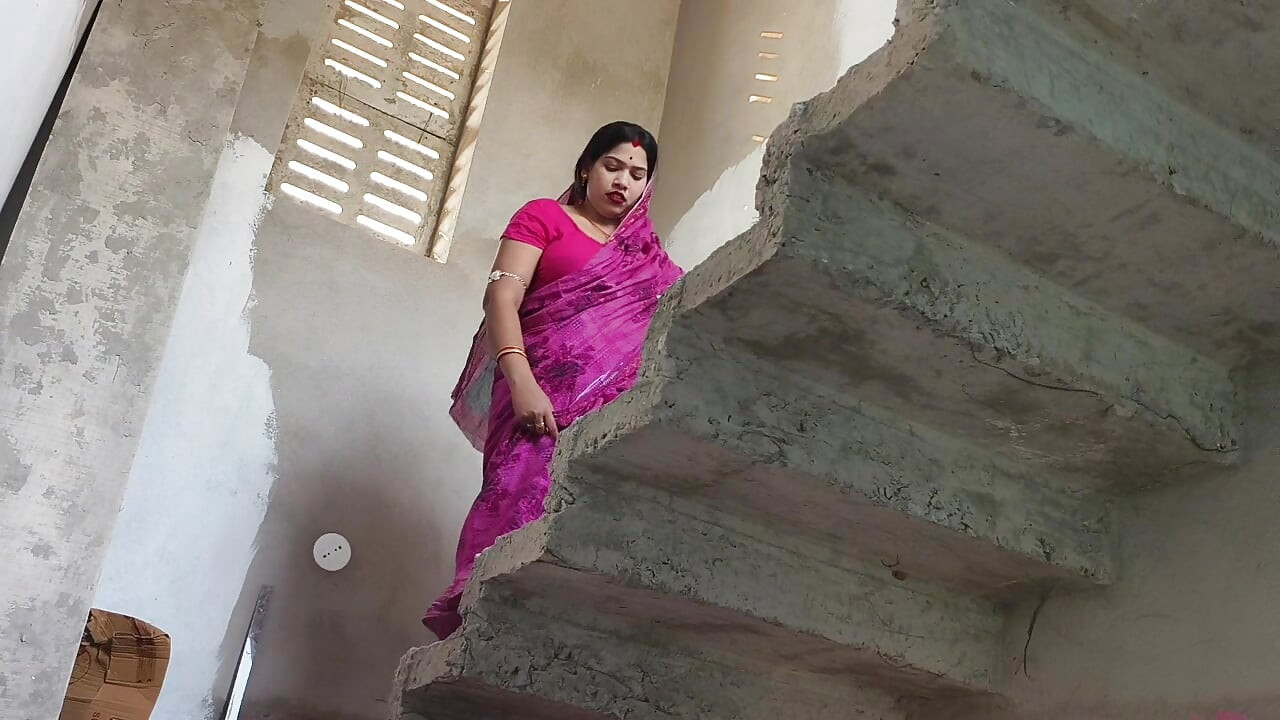 Thumbnail of The husband cannot, so the village wife calls someone