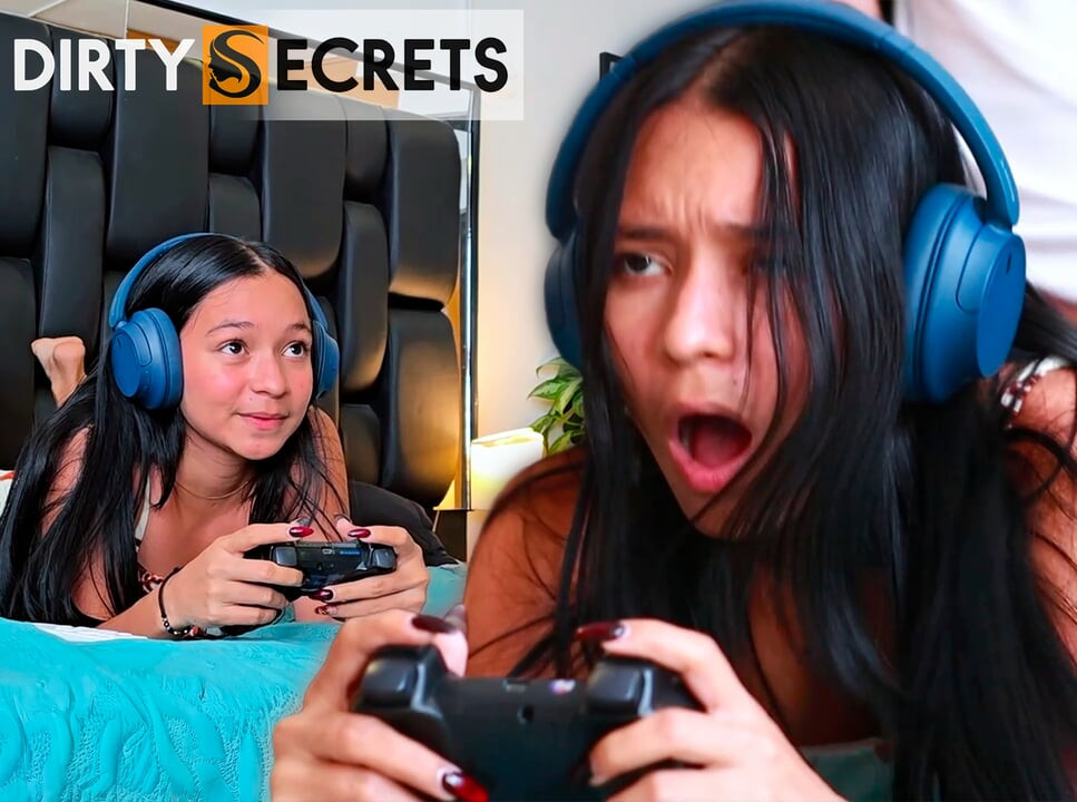 Thumbnail of Fucking my stepsister while she plays video games