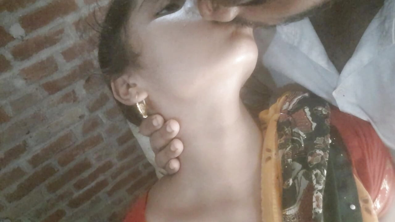 Thumbnail of Desi bhabhi doggy style with her boyfriend — Indian