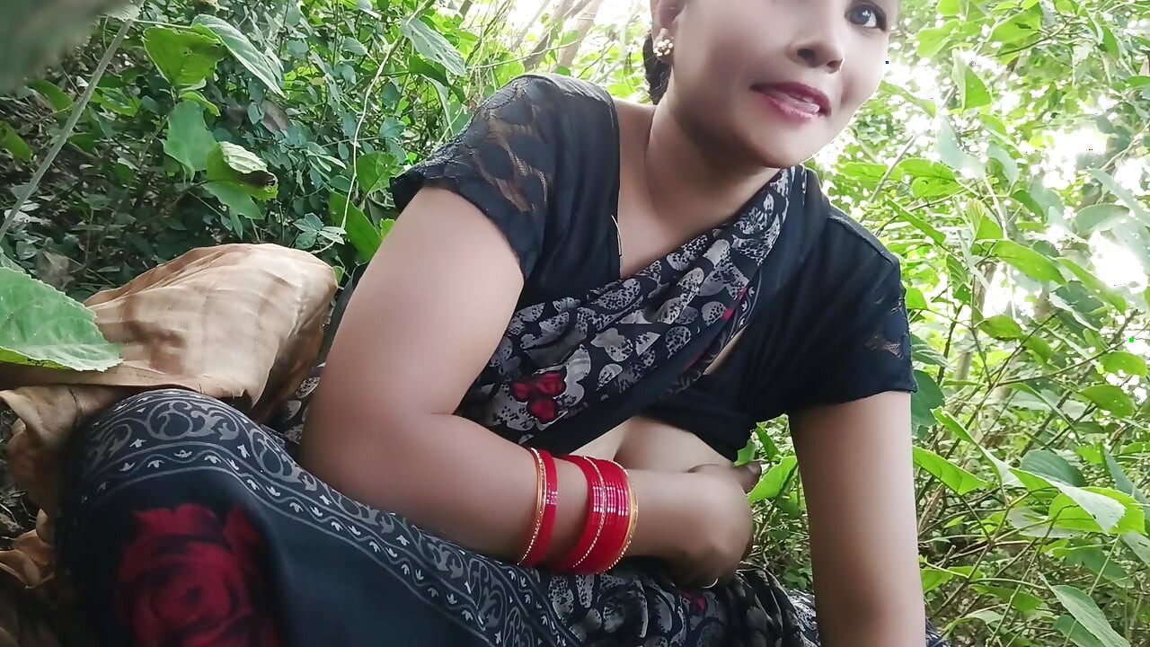 Thumbnail of A village girl in the jungle — Indian, outdoors